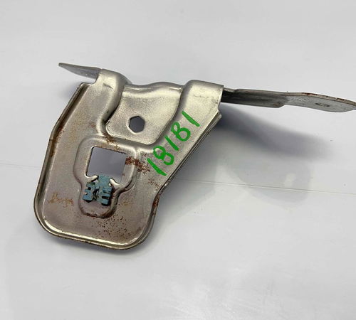 Suporte Forro De Porta Dianteiro Esquerdo Gm  Onix 2013/2019