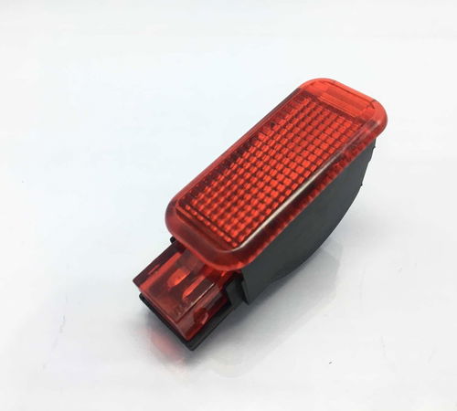 Luz Cortesia Vermelha Audi A4 2011
