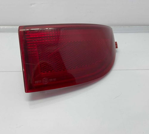 Refletor Traseiro Esquerdo Fiat Strada 2014/2019
