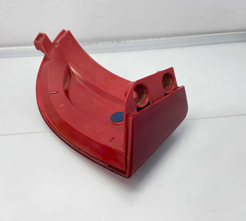 Refletor Traseiro Esquerdo Fiat Strada 2014/2019