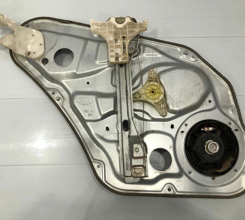 Máquina De Vidro Traseira Direita Kia Sorento 2011/15