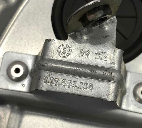 Máquina De Vidro Elétrico Traseira Direita Golf 1999/2007
