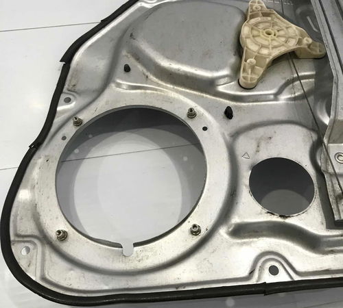 Máquina Vidro Porta Tras Esq Kia Sorento 2011/2015