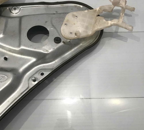 Máquina Vidro Porta Tras Esq Kia Sorento 2011/2015