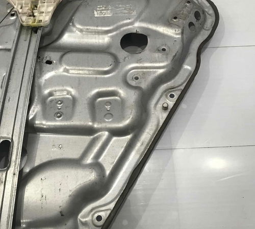Máquina Vidro Porta Tras Esq Hyundai I30 2009/2012