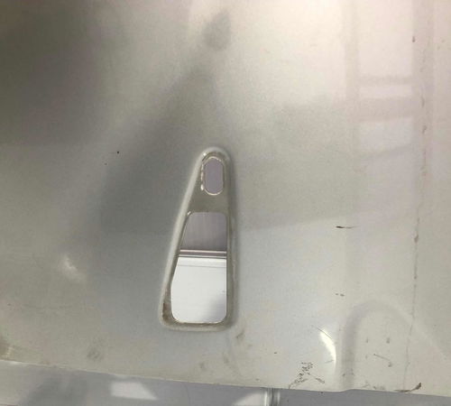 Pára-lama Esquerdo Renault Sandero 2007/2014 Com Detalhe