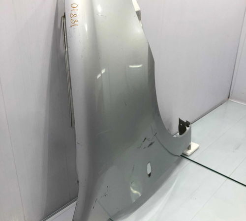 Pára-lama Direito Toyota Etios 2013/2021 C/pisca C/detalhe