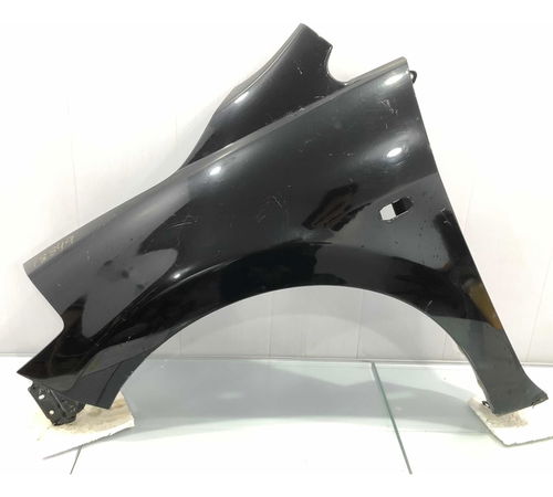 Pára-lama Esquerdo Nissan Tiida 2008/2015 Recuperado