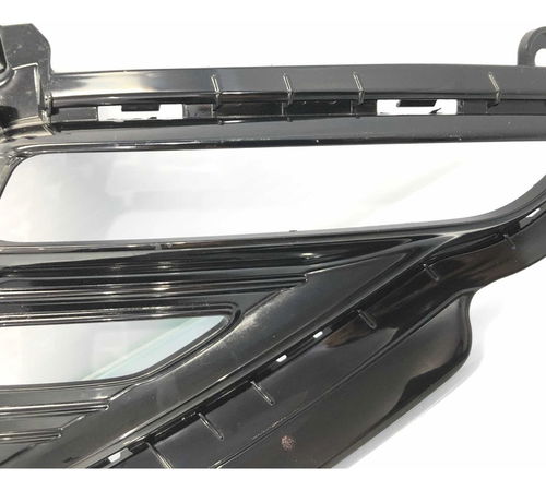 Moldura Pisca Esquerdo Kia Cerato 2019/2022 Com Detalhe