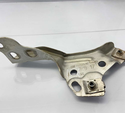 Suporte Pára-lama Dianteiro Direito Gm Onix 2013/2019