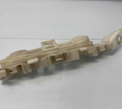 Guia Pára-lama/pára-choque Dianteiro Direito Vw G6 2013/2016