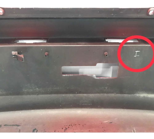 Pára-choque Traseira Com Detalhe Chevrolet Corsa 2003/2011