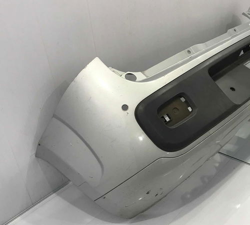 Pára-choque Traseiro Fiat Uno Vivace 2011/2015