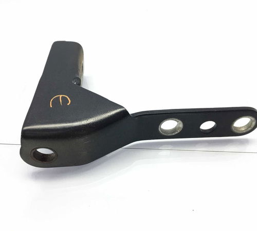 Suporte Tampa Traseira Esq Chevrolet Agile/montana 2013/2018