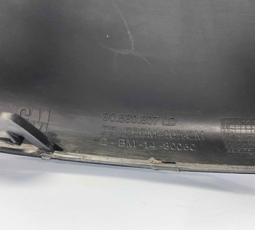 Moldura Traseira Direita Chevrolet Zafira 2006/2011