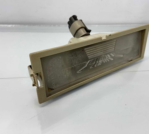 Luz De Placa Chevrolet Onix 2011/2016