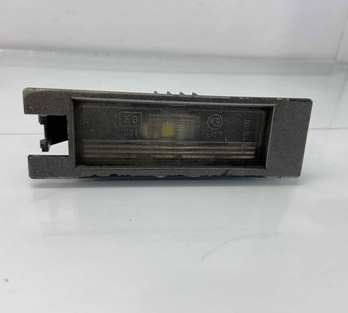 Luz De Placa Chevrolet Vectra 2006/2009