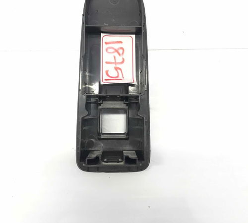 Moldura Comando Vidro Porta Diant Dir Vw Up 2014/2019