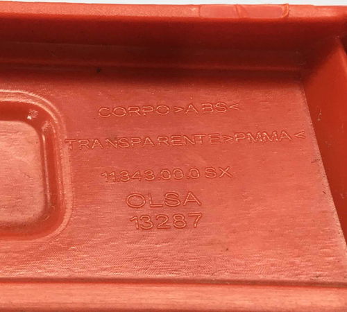 Olho Gato Pára-choque Traseiro Esq Fiat Grand Siena 18/21