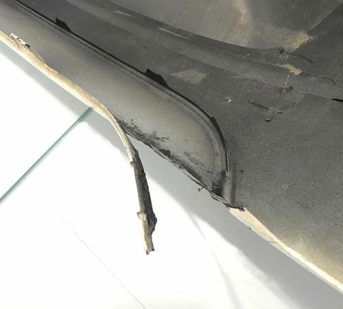 Pára-choque Traseiro C/detalhe Volkswagen Up 2014/2016