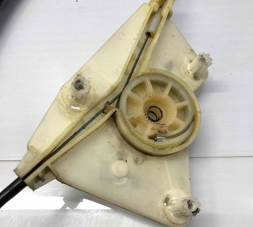 Máquina De Vidro Dianteira Direita S/motor Volkswagen Up 15