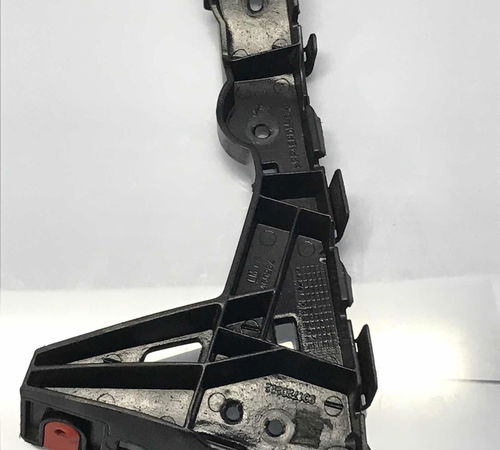 Guia Pára-choque Diant.direit Chevrolet Vectra 2006/2012