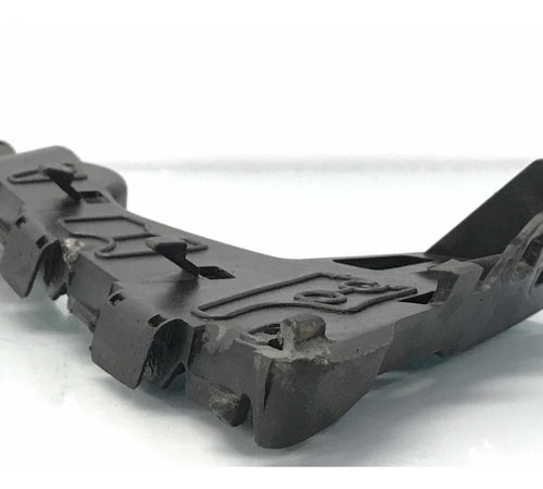 Guia Pára-choque Diant.direit Chevrolet Vectra 2006/2012