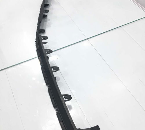 Grade Pára-choque Dian Chevrolet Onix 2017/2019 C/detalhe