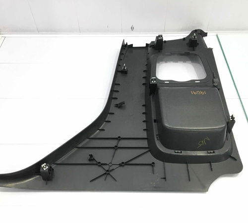 Moldura Coluna Diant Esq Chevrolet Montana/agile 13/18 C/det