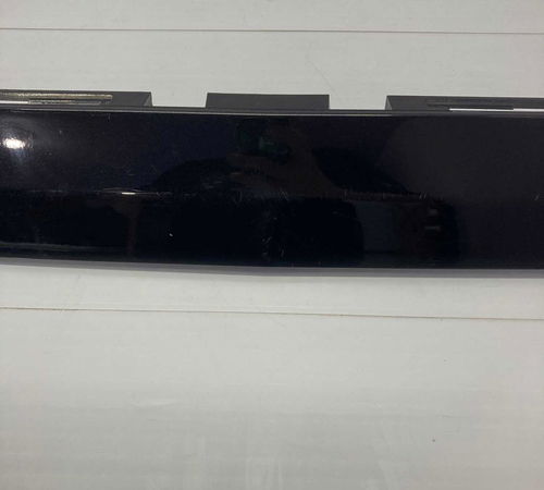 Moldura Luz De Placa Gm Montana Agile 2013/2018