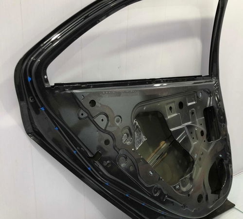 Porta Traseira Esquerda Chevrolet Onix 2017/2019 Com Detalhe