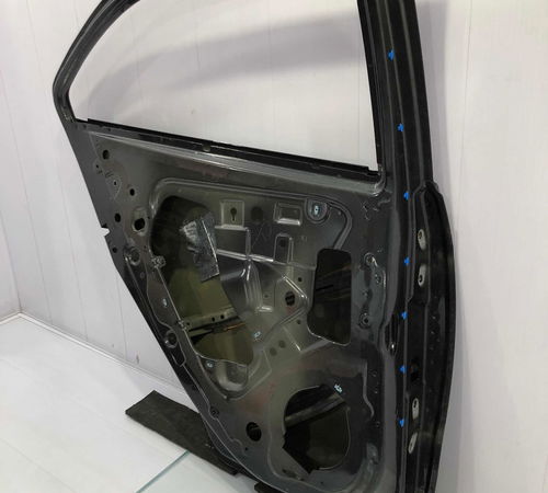 Porta Traseira Esquerda Chevrolet Onix 2017/2019 Com Detalhe