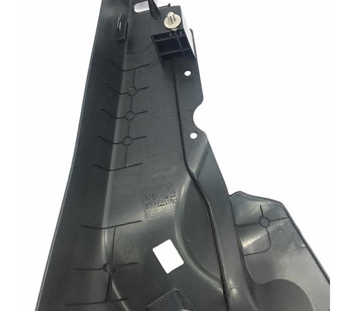 Acabamento Coluna Traseira Esquerda Chevrolet Onix 2017/2019