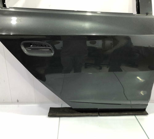 Porta Traseira Direita Chevrolet Onix 2017/2019 Com Detalhe 