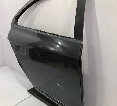 Porta Traseira Direita Chevrolet Onix 2017/2019 Com Detalhe 