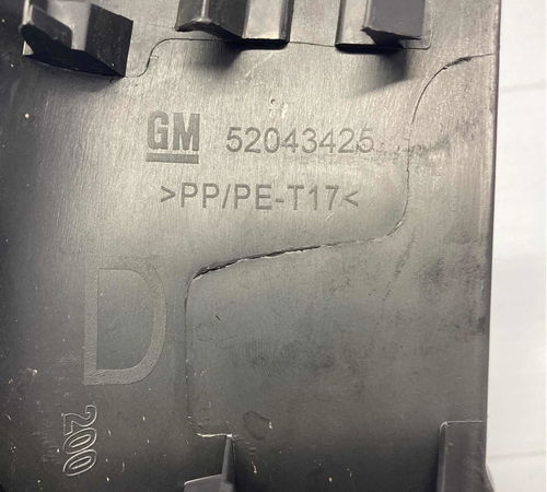 Soleira Traseira Direita Gm Onix 2017/2019