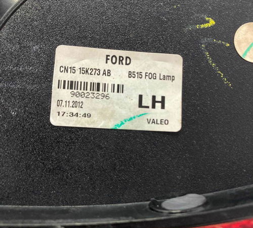 Lanterna Pára-choque Traseiro Esquerdo Ford Ecosport 13/17