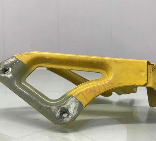 Suporte Pára-lama Dianteiro Esquerdo Fiat Palio Sporting 13