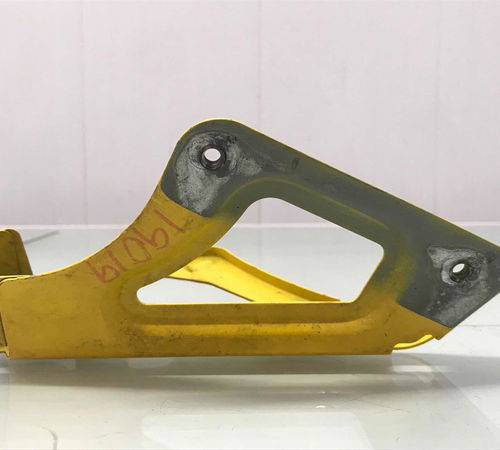 Suporte Pára-lama Dianteiro Esquerdo Fiat Palio Sporting 13