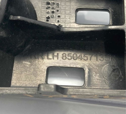 Guia Pára-choque Traseiro Esquerdo Renault Kwid 2018/2021