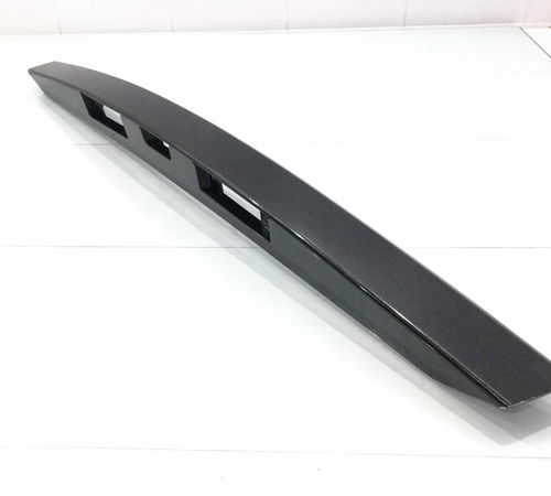 Moldura Luz Placa Traseira Chevrolet Cruze 2012/2015