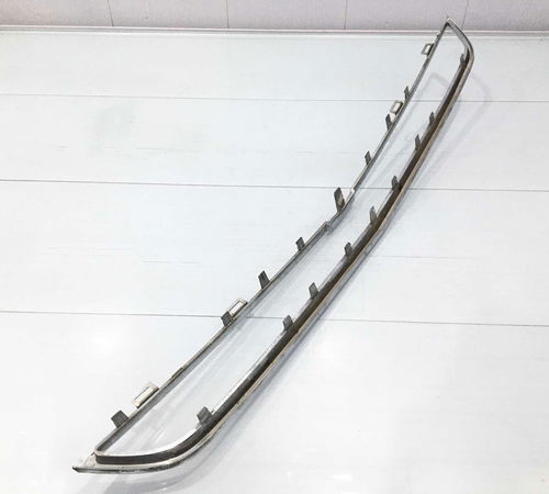Friso Inferior Grade Dianteira Chevrolet Meriva 2004/2011