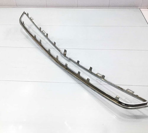 Friso Inferior Grade Dianteira Chevrolet Meriva 2004/2011