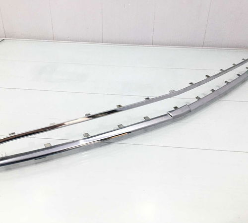 Friso Superior Grade Dianteiro Chevrolet Meriva 2004/2011