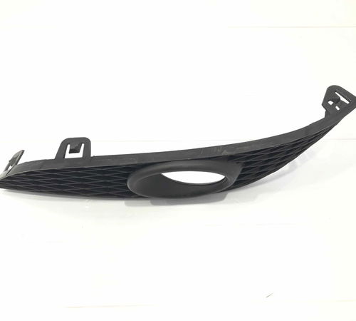 Moldura Milha Esquerdo Paralelo Chevrolet Vectra Gt 2009/12