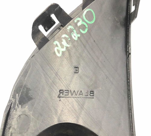 Moldura Milha Esquerdo Paralelo Chevrolet Vectra Gt 2009/12