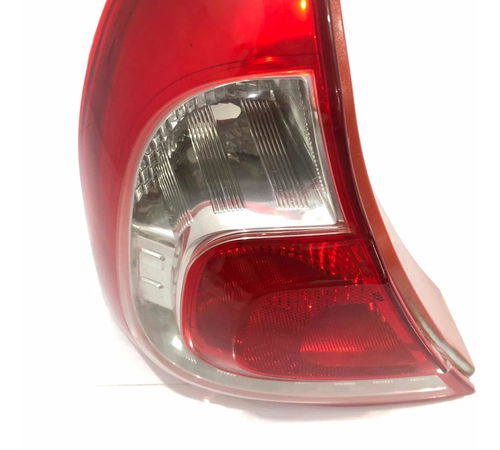 Lanterna Esquerda Renault Clio Hatch 2013/2016