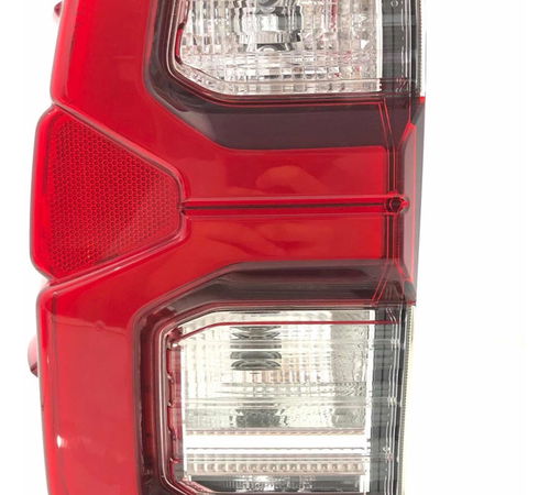 Lanterna Esquerda Toyota Hilux 2021/2022