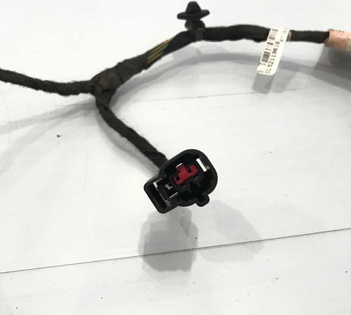 Chicote Porta Tras Dir Chevrolet Onix 2017/2019