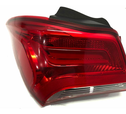 Lanterna Esquerda Chevrolet Onix 2017/20...